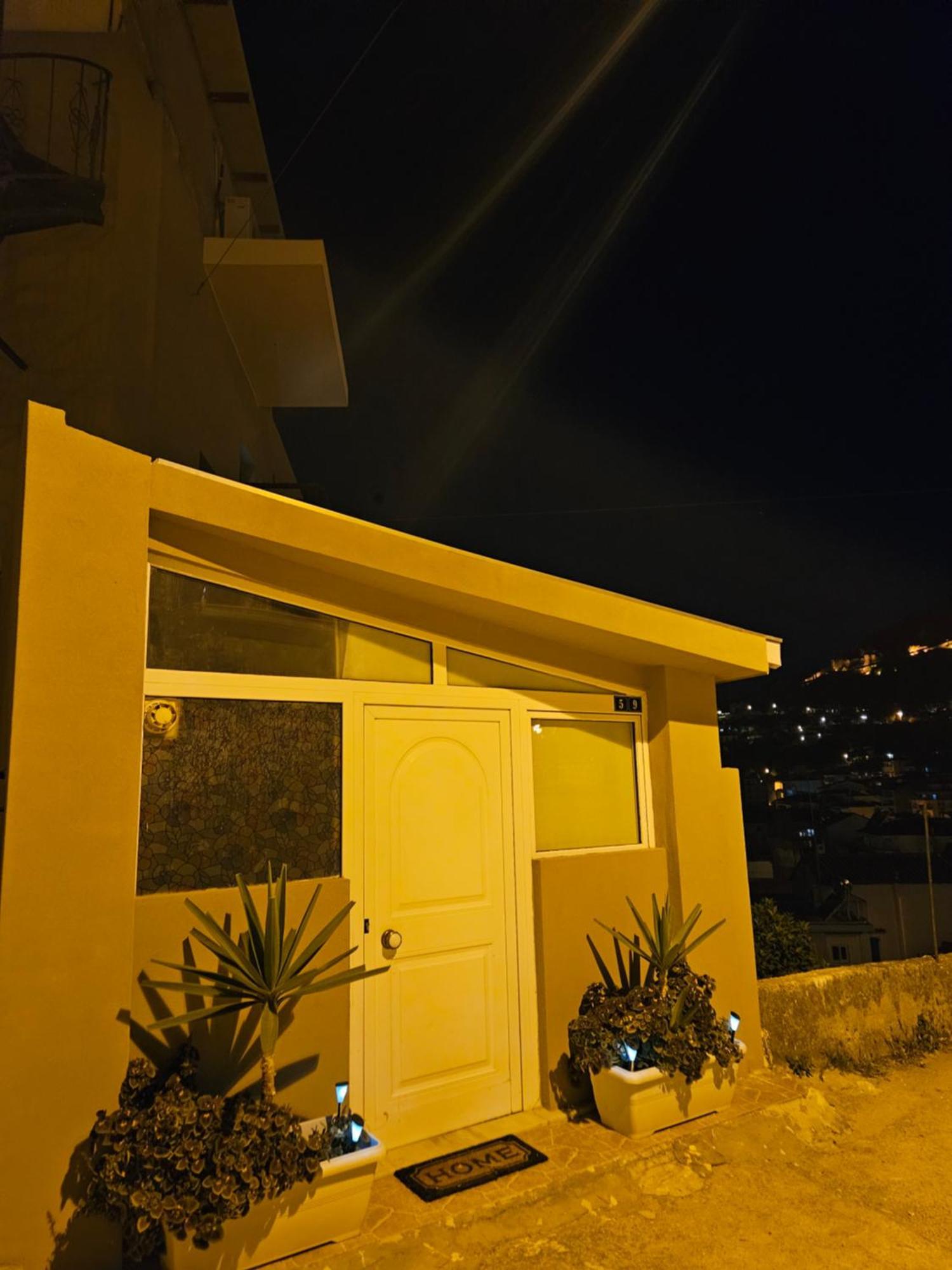 דירות נפפקטוס Με Θέα Το Κάστρο מראה חיצוני תמונה