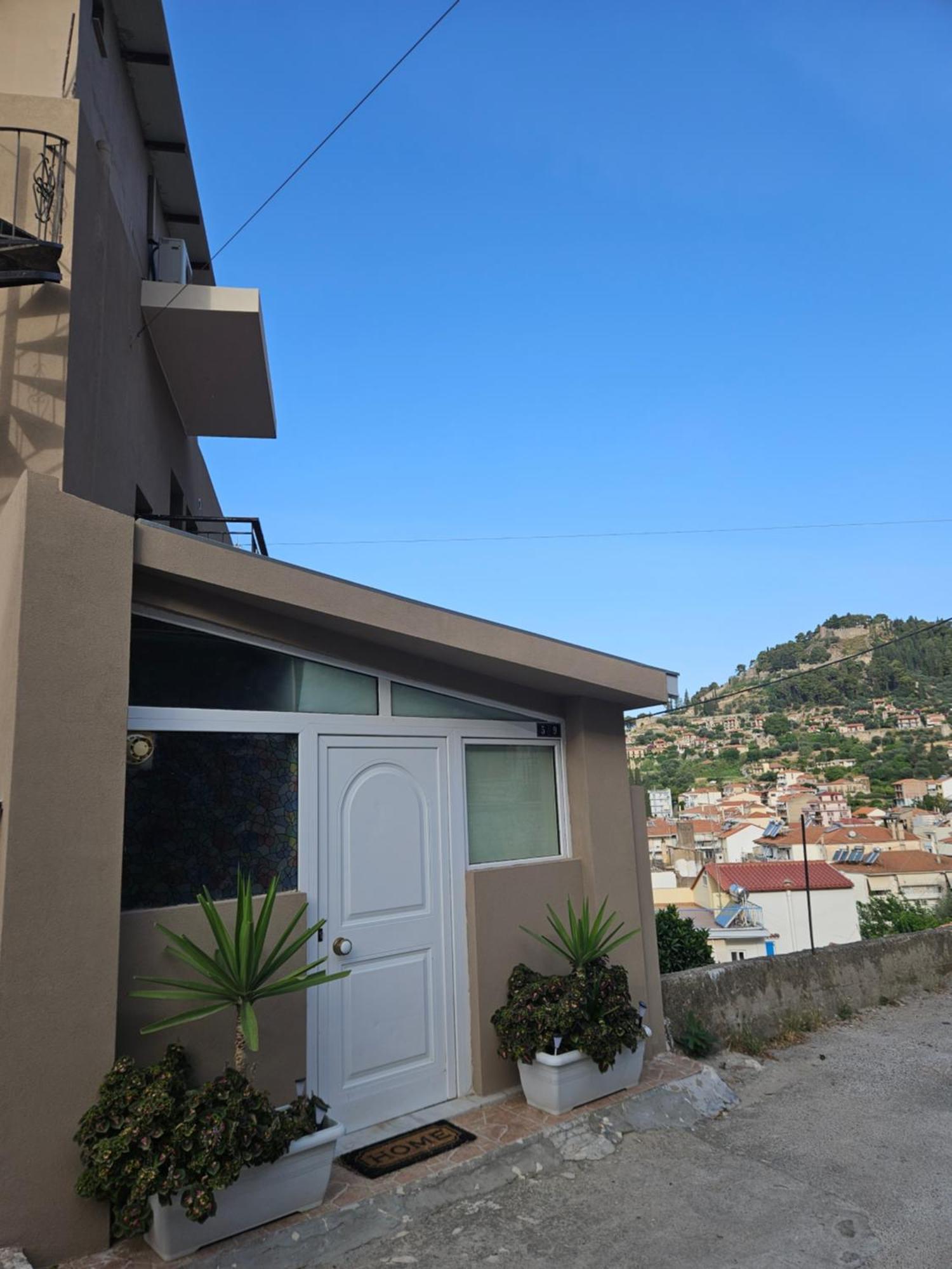 דירות נפפקטוס Με Θέα Το Κάστρο מראה חיצוני תמונה